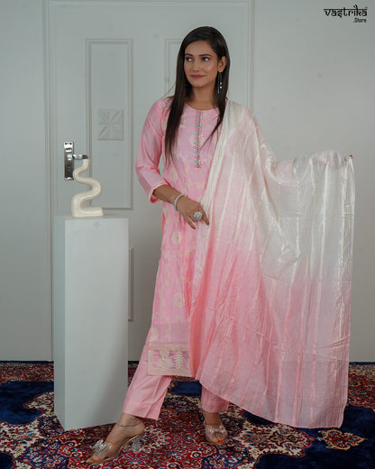 Round-Neck Kurti with Resham & Hand Embroidery Work