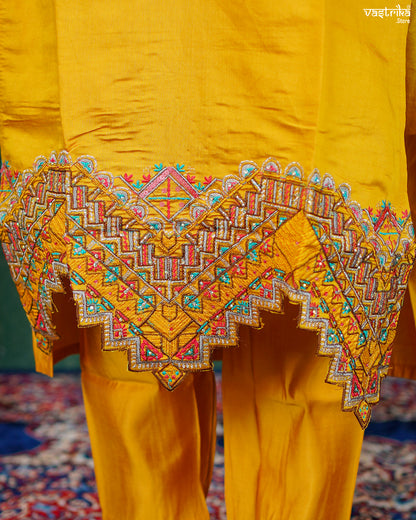 Mustard Roman Silk Kurti Set with Katdana & Thread Work