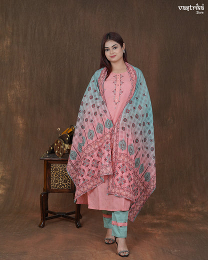 Meher Gath Kahdaai Kurti Set with Printed Dupatta